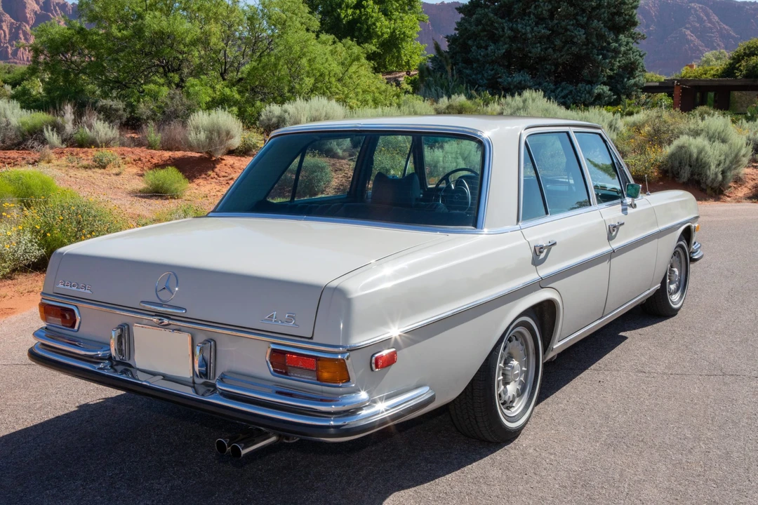 1972 Mercedes-Benz W108 & W109 - Image 8 of 31