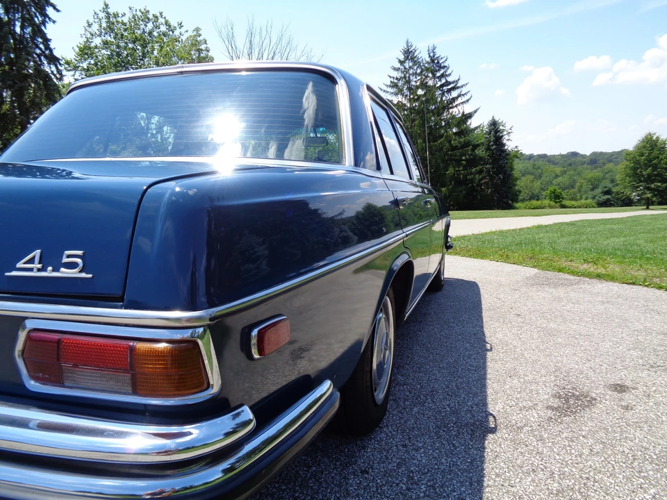 1972 Mercedes-Benz W108 & W109 - Image 15 of 31