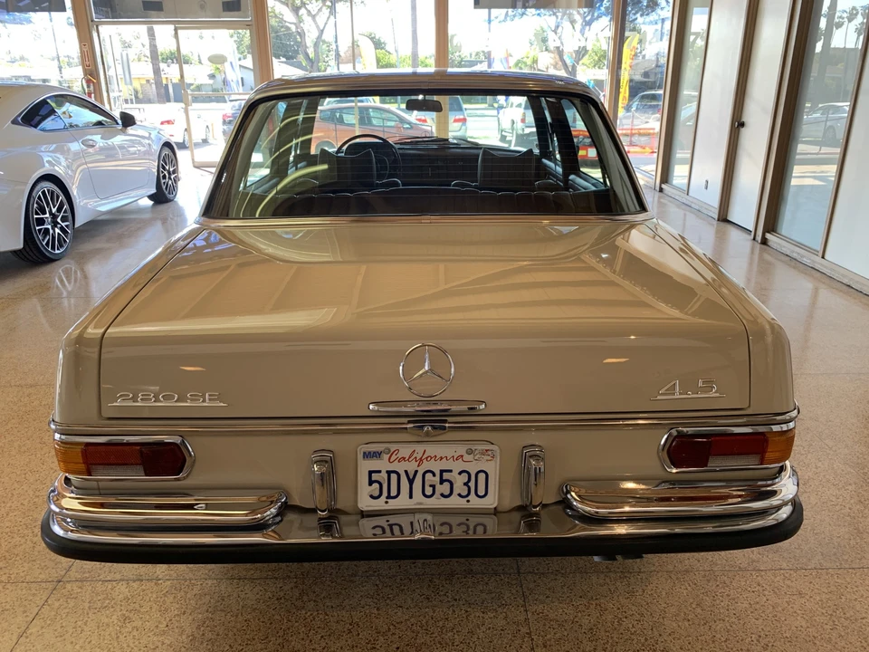 1972 Mercedes-Benz W108 & W109 - Image 10 of 31