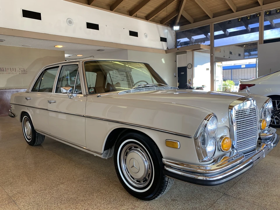 1972 Mercedes-Benz W108 & W109 - Image 15 of 31