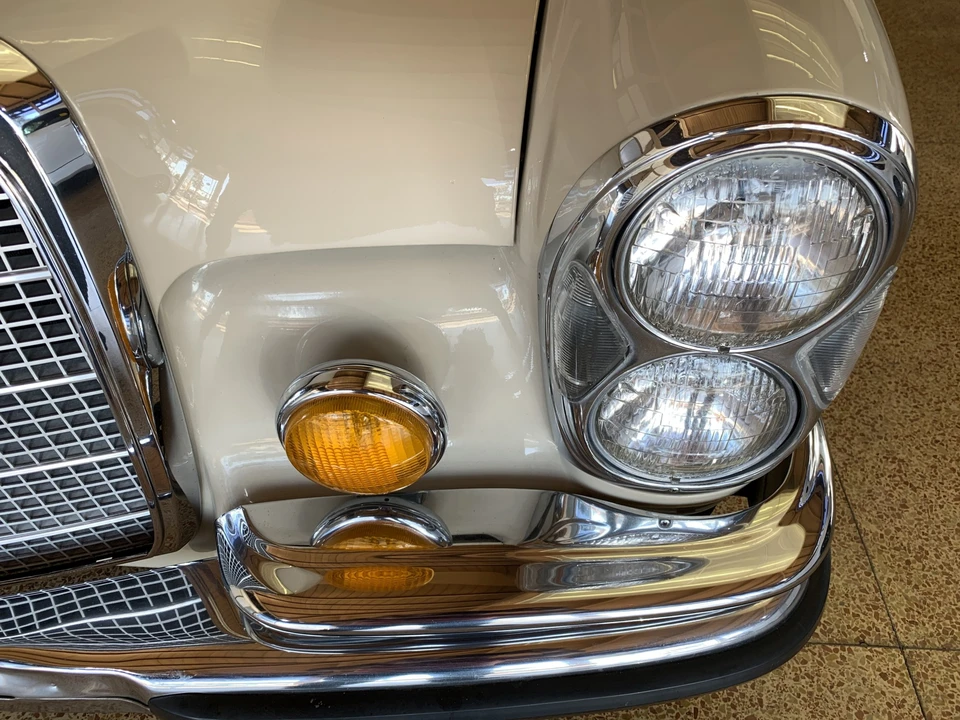 1972 Mercedes-Benz W108 & W109 - Image 20 of 31