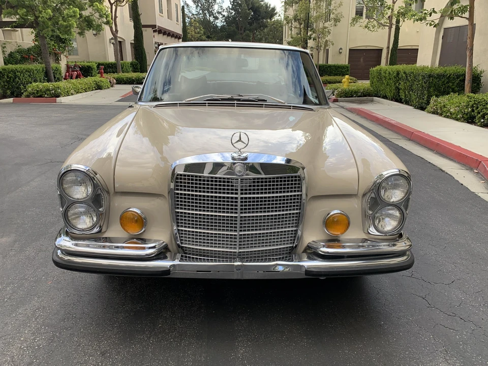 1972 Mercedes-Benz W108 & W109 - Image 17 of 31
