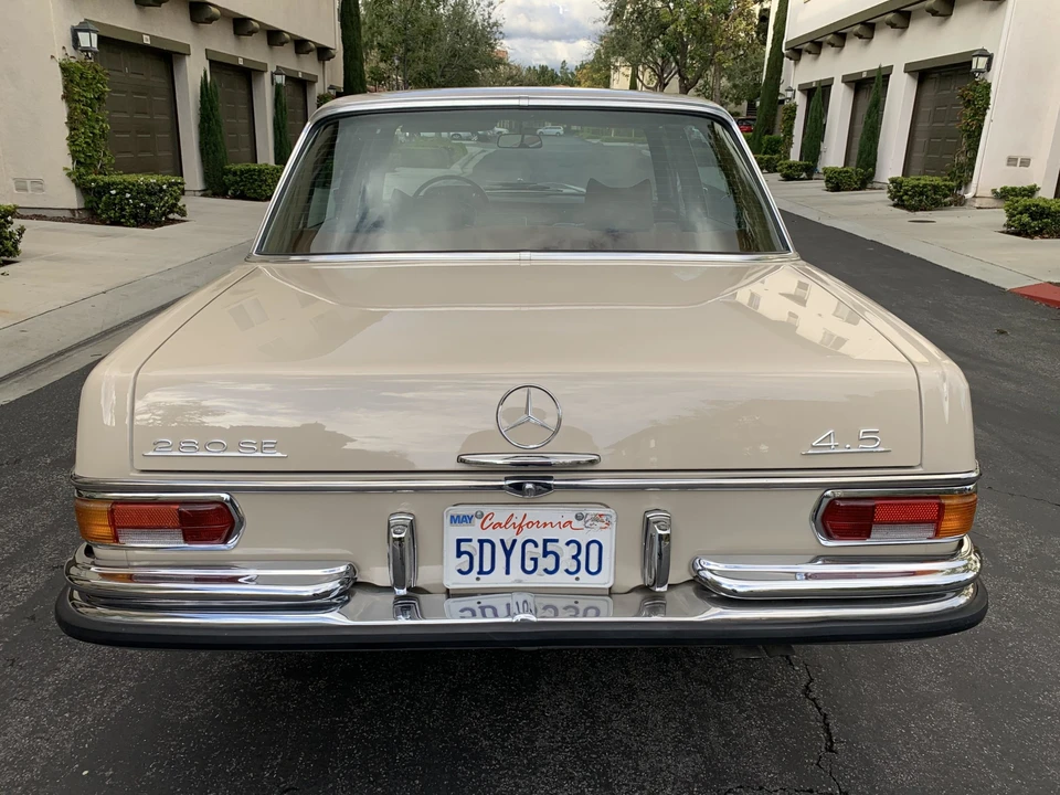 1972 Mercedes-Benz W108 & W109 - Image 9 of 31