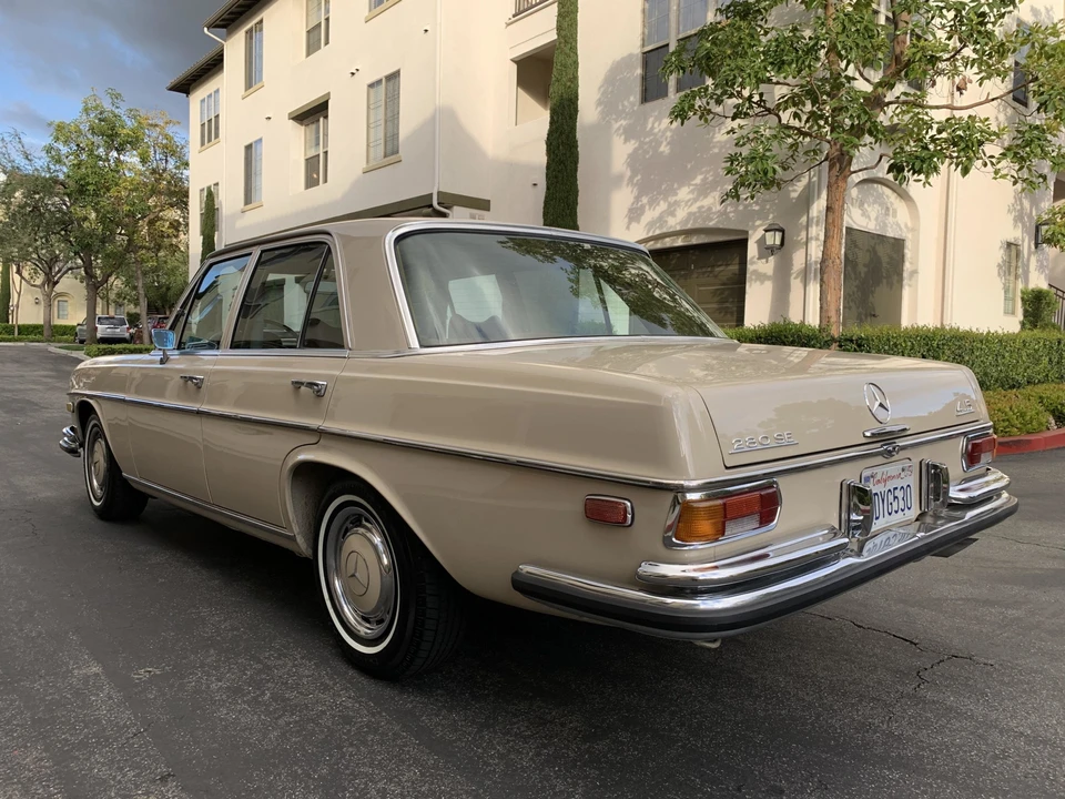 1972 Mercedes-Benz W108 & W109 - Image 7 of 31