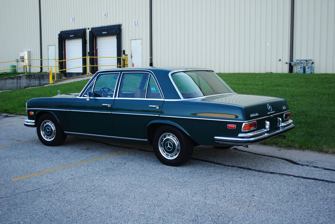 1972 Mercedes-Benz W108 & W109 - Image 18 of 31