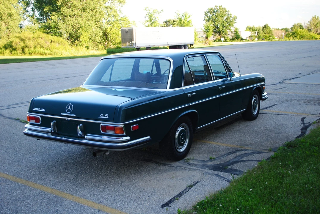 1972 Mercedes-Benz W108 & W109 - Image 11 of 31