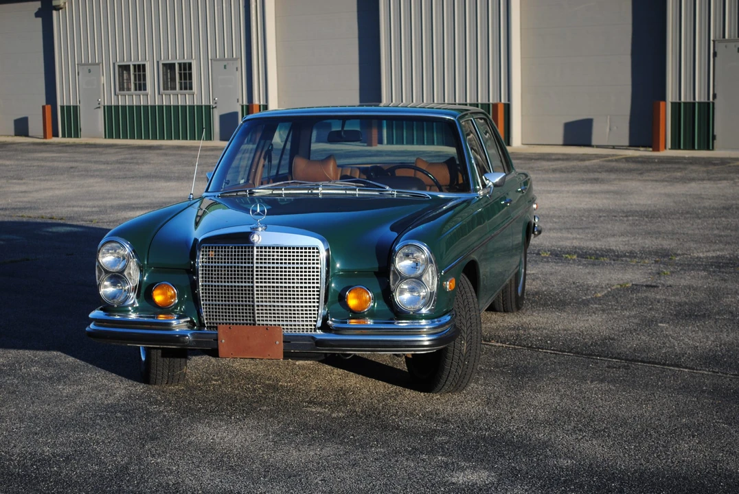 1972 Mercedes-Benz W108 & W109 - Image 6 of 31