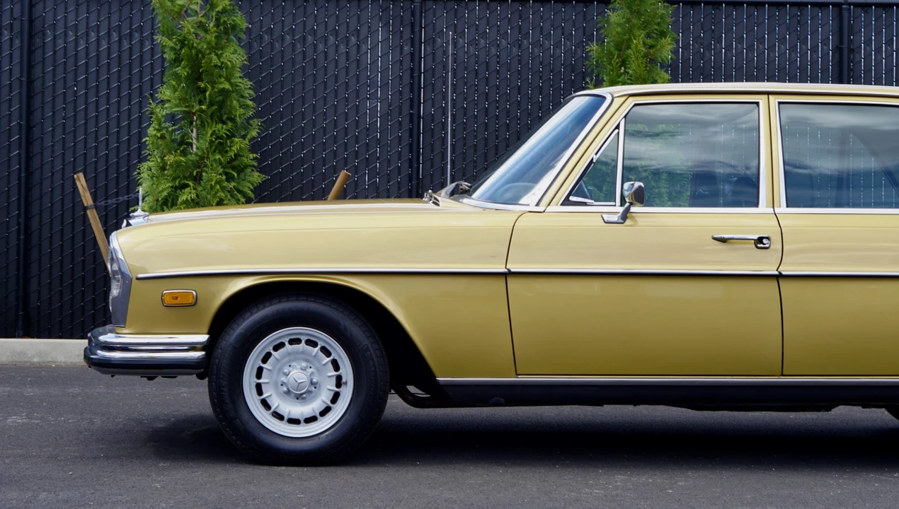 1972 Mercedes-Benz W108 & W109 - Image 10 of 31