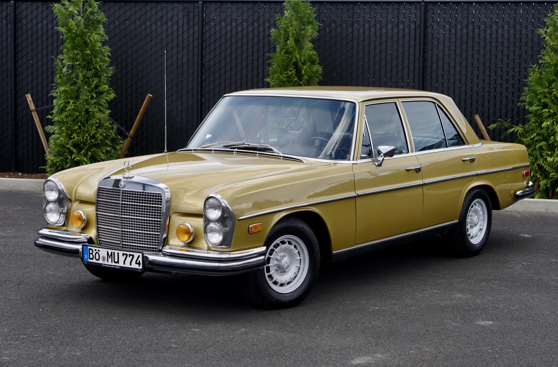 1972 Mercedes-Benz W108 & W109 - Image 2 of 31