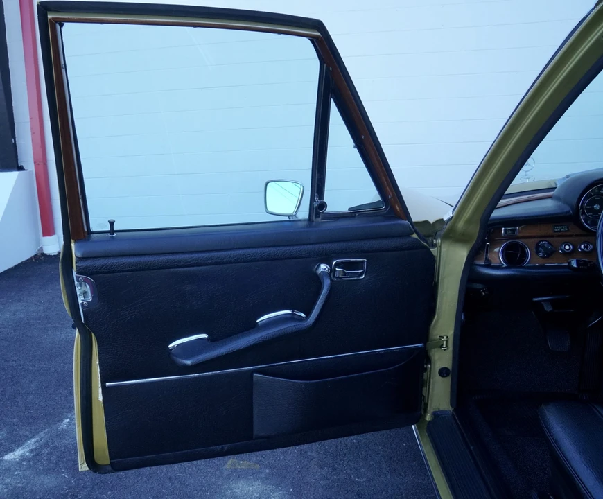 1972 Mercedes-Benz W108 & W109 - Image 30 of 31