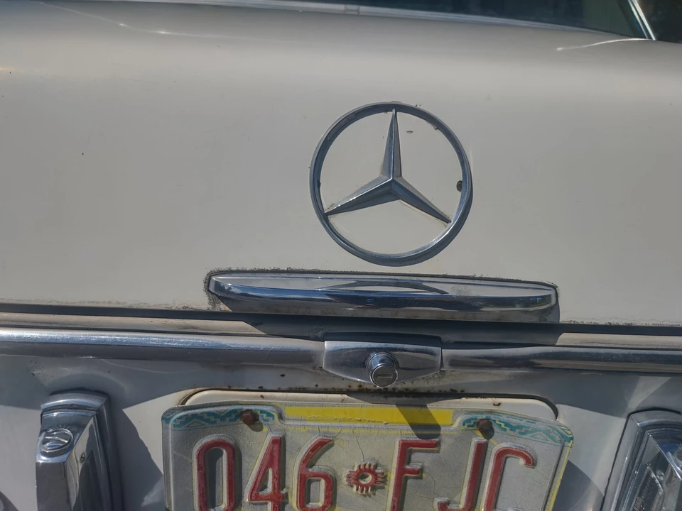 1972 Mercedes-Benz W108 & W109 - Image 28 of 31