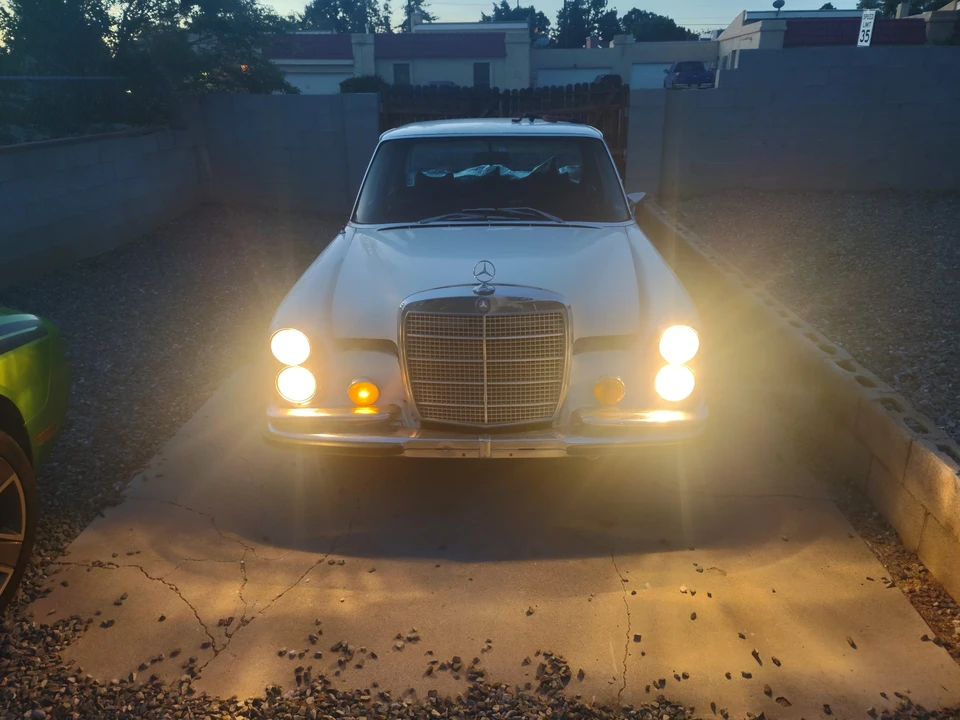 1972 Mercedes-Benz W108 & W109 - Image 11 of 31