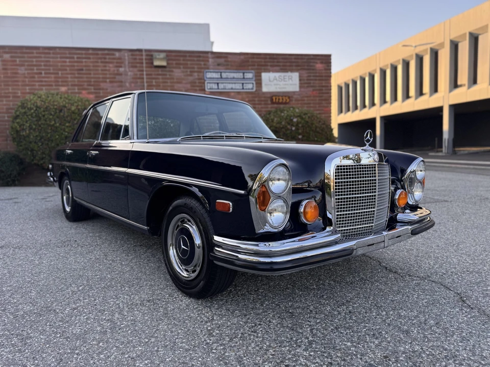 1972 Mercedes-Benz W108 & W109 - Image 18 of 31