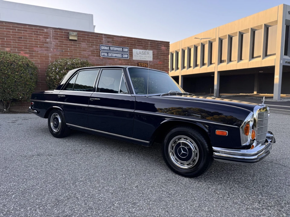 1972 Mercedes-Benz W108 & W109 - Image 17 of 31