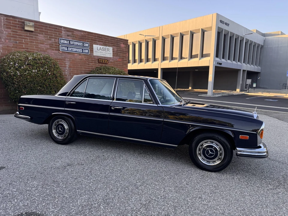 1972 Mercedes-Benz W108 & W109 - Image 16 of 31