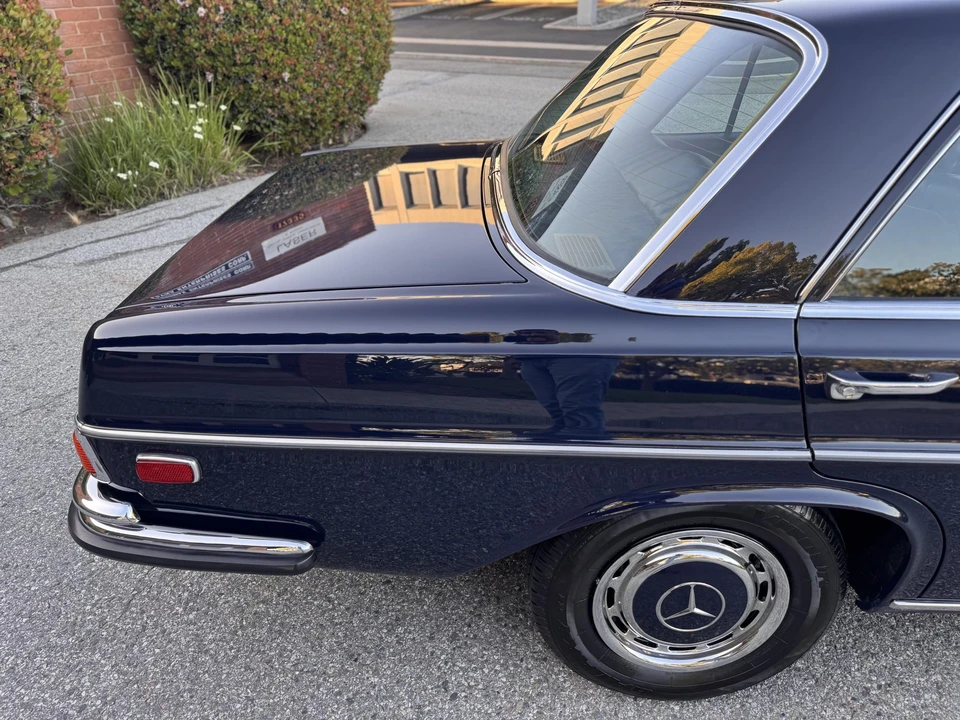 1972 Mercedes-Benz W108 & W109 - Image 30 of 31