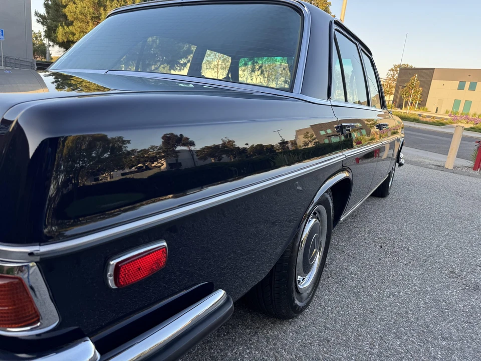 1972 Mercedes-Benz W108 & W109 - Image 29 of 31