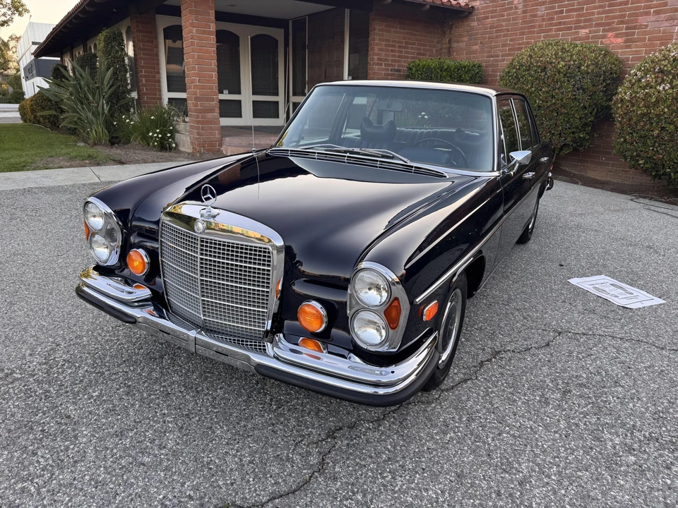 1972 Mercedes-Benz W108 & W109 - Image 2 of 31