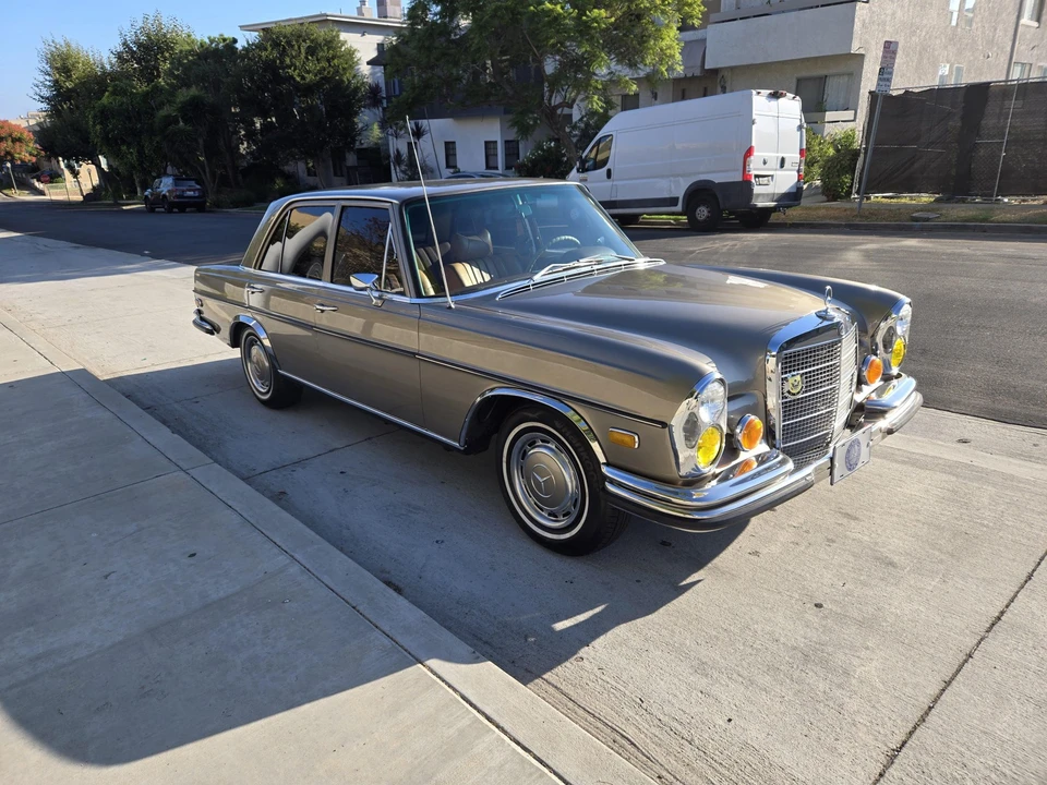 1972 Mercedes-Benz W108 & W109 - Image 8 of 31