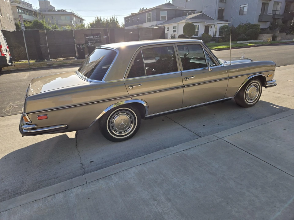 1972 Mercedes-Benz W108 & W109 - Image 12 of 31