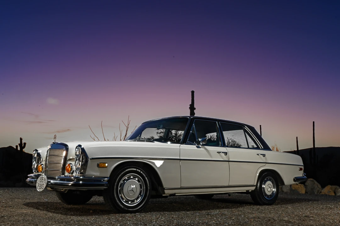 1972 Mercedes-Benz W108 & W109 - Image 2 of 31
