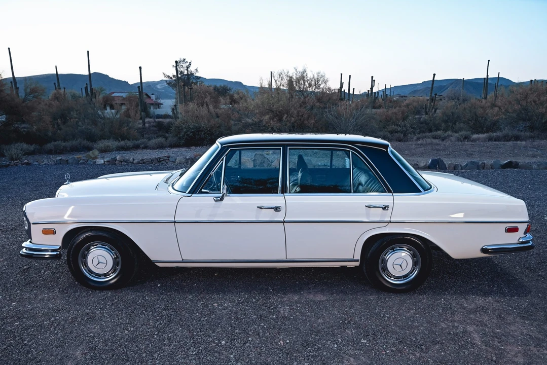 1972 Mercedes-Benz W108 & W109 - Image 16 of 31