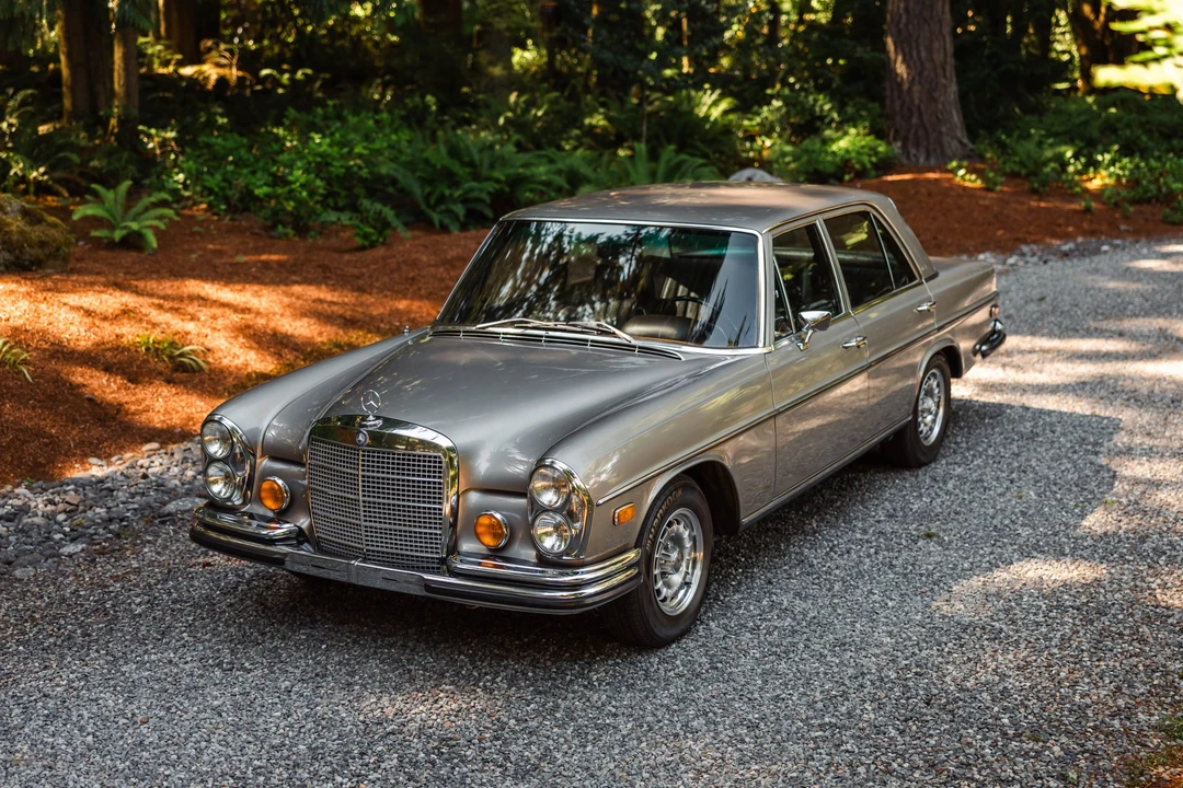 1972 Mercedes-Benz W108 & W109 - Image 2 of 31