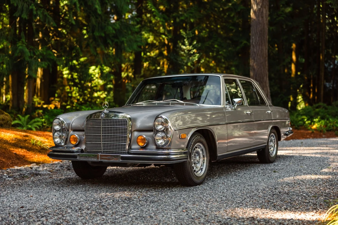 1972 Mercedes-Benz W108 & W109 - Image 3 of 31