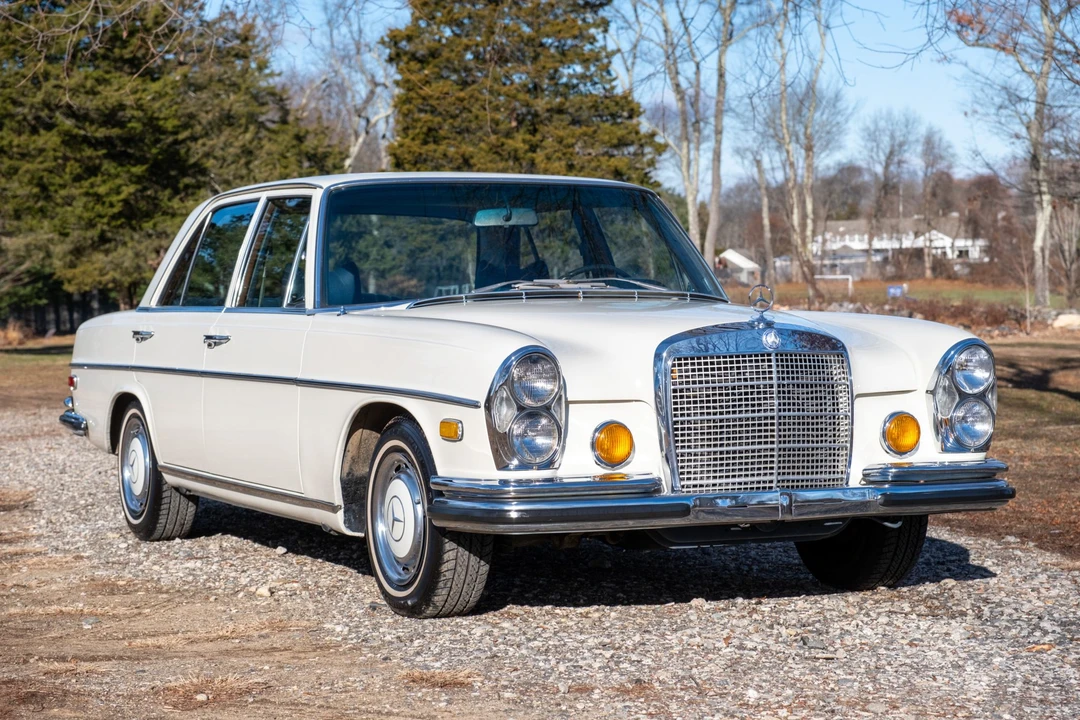 1972 Mercedes-Benz W108 & W109 - Image 2 of 31