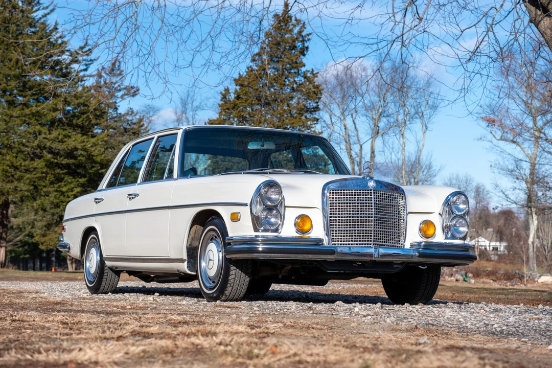 1972 Mercedes-Benz W108 & W109 - Image 8 of 31