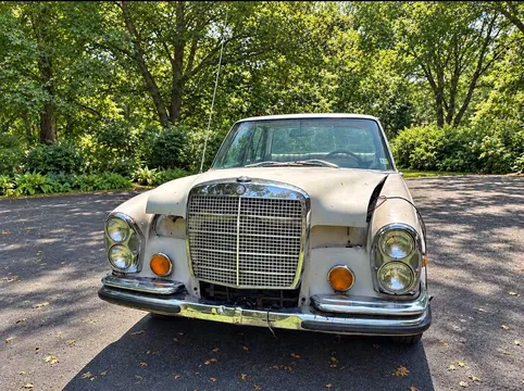 1972 Mercedes-Benz 280SE