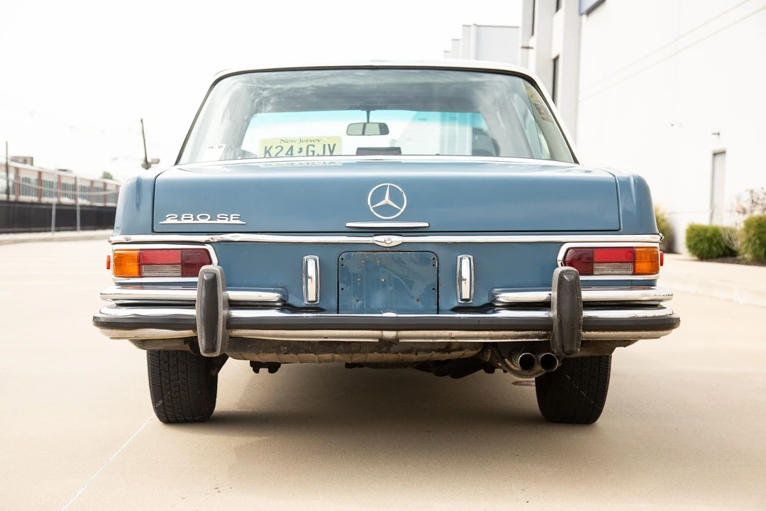 1972 Mercedes-Benz W108 & W109 - Image 9 of 31