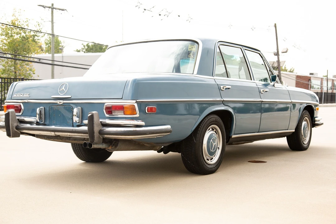 1972 Mercedes-Benz W108 & W109 - Image 11 of 31