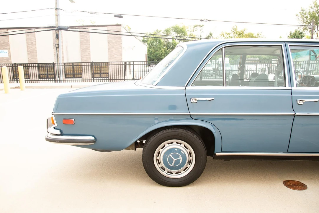 1972 Mercedes-Benz W108 & W109 - Image 22 of 31