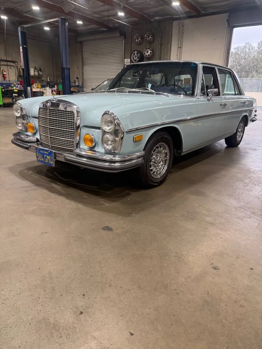 1972 Mercedes-Benz W108 & W109 - Image 2 of 16