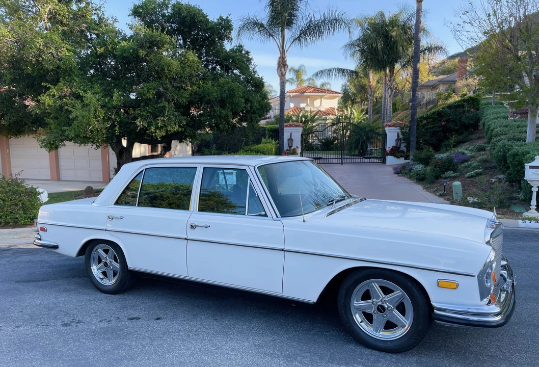 1972 Mercedes-Benz W108 & W109 - Image 17 of 31