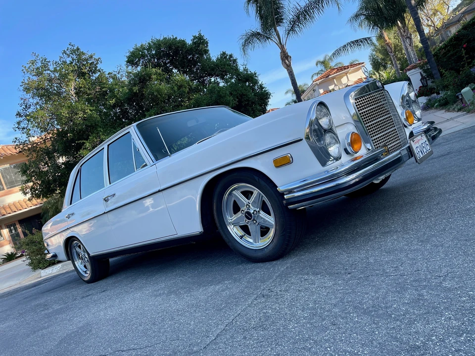 1972 Mercedes-Benz W108 & W109 - Image 20 of 31