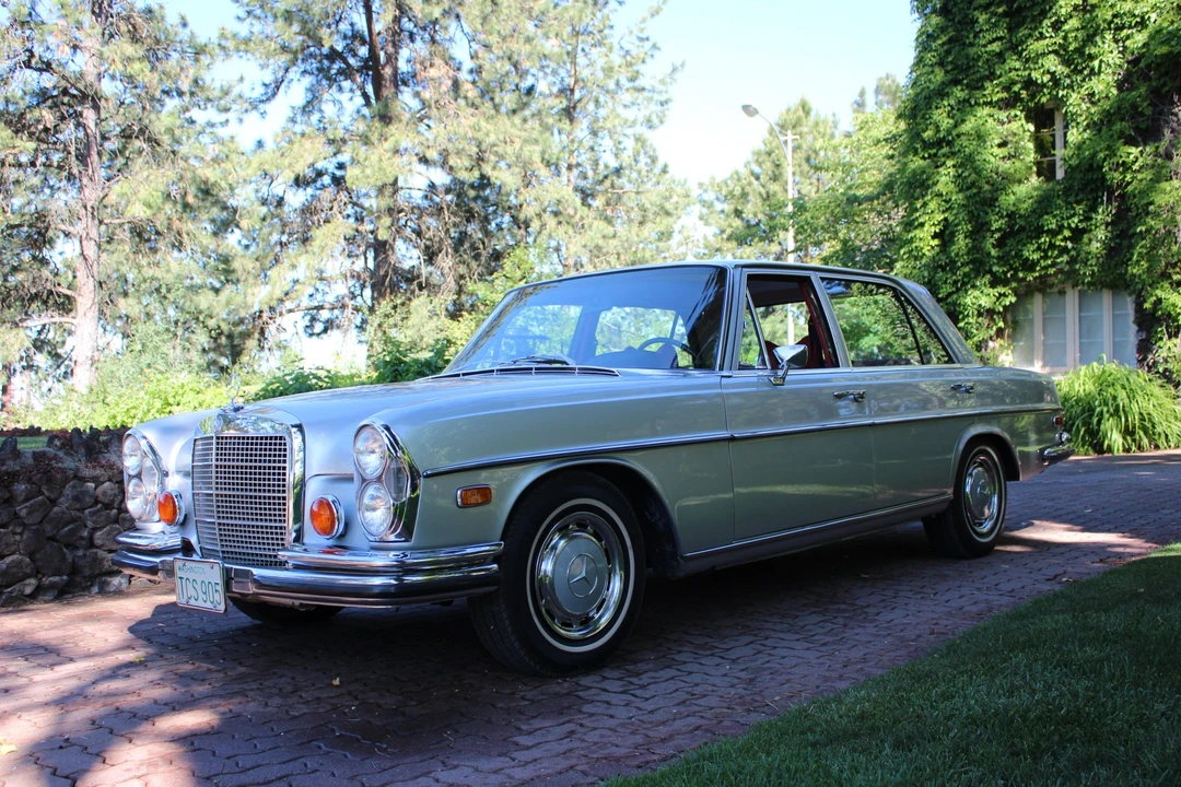 1972 Mercedes-Benz W108 & W109 - Image 5 of 31