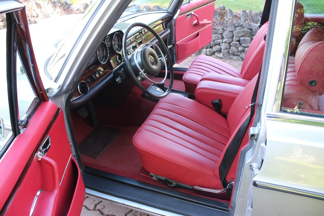 1972 Mercedes-Benz W108 & W109 - Image 31 of 31