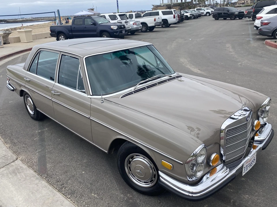 1972 Mercedes-Benz W108 & W109 - Image 3 of 31