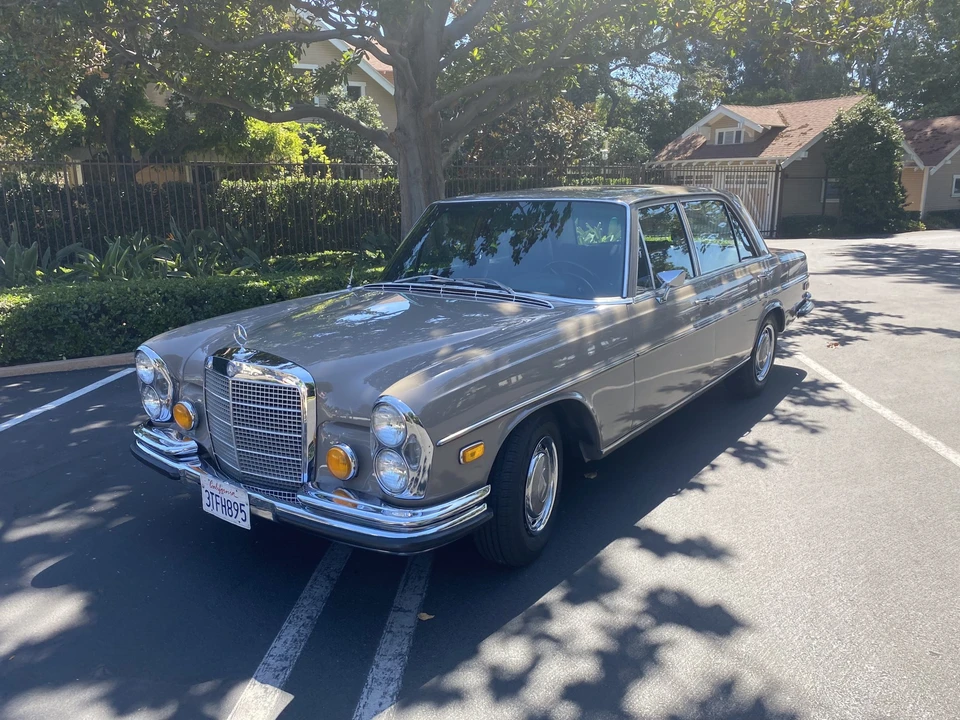 1972 Mercedes-Benz W108 & W109 - Image 8 of 31