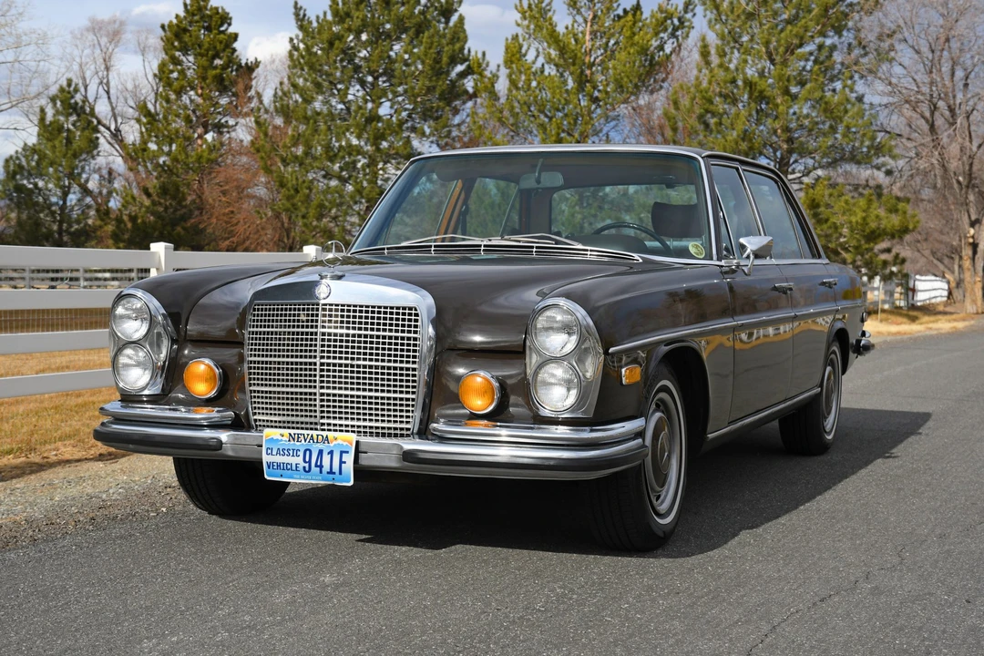 1972 Mercedes-Benz W108 & W109 - Image 3 of 31