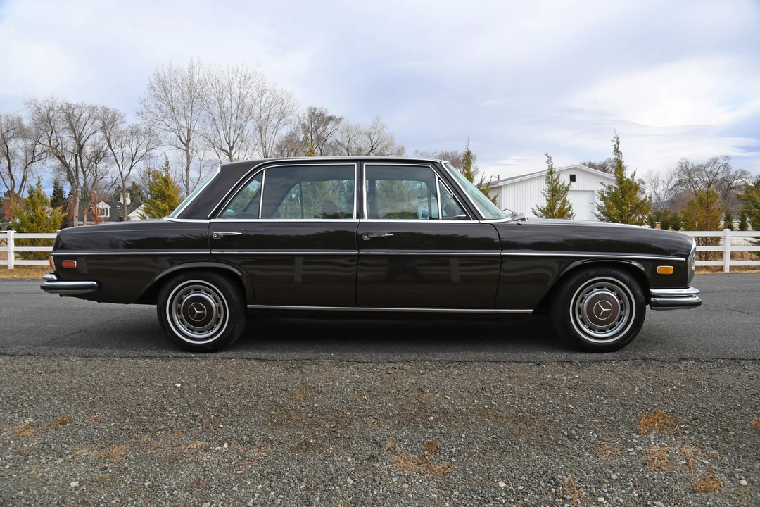 1972 Mercedes-Benz W108 & W109 - Image 8 of 31