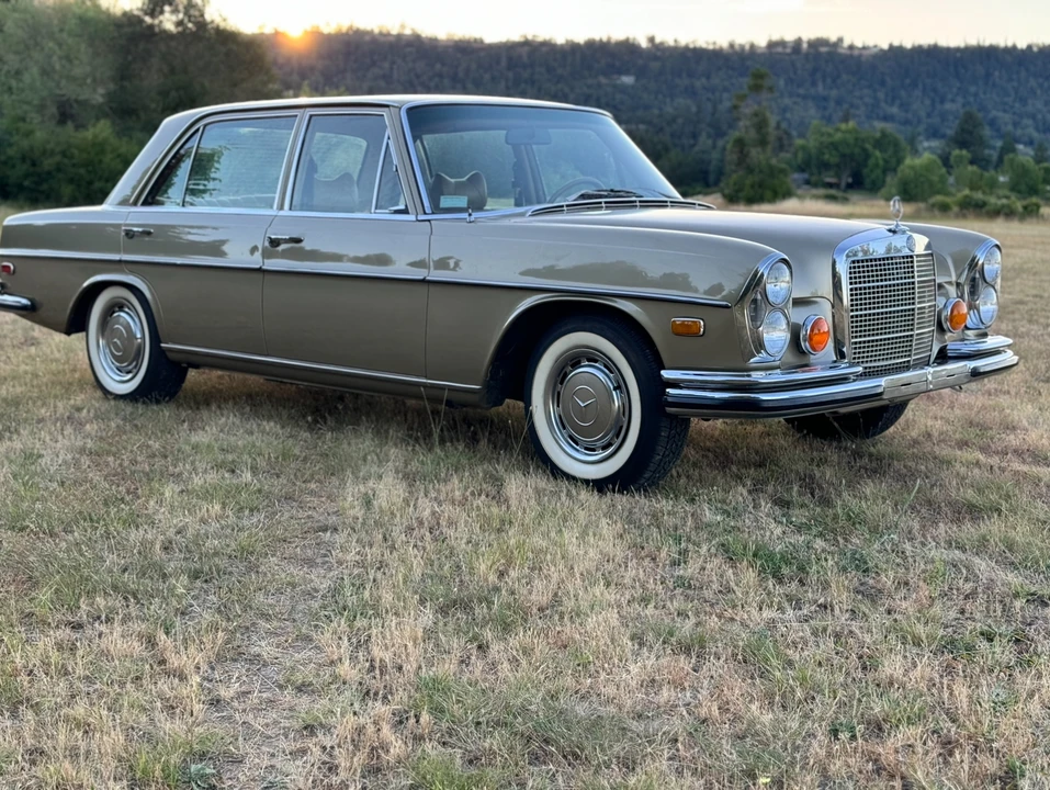 1972 Mercedes-Benz W108 & W109 - Image 11 of 31