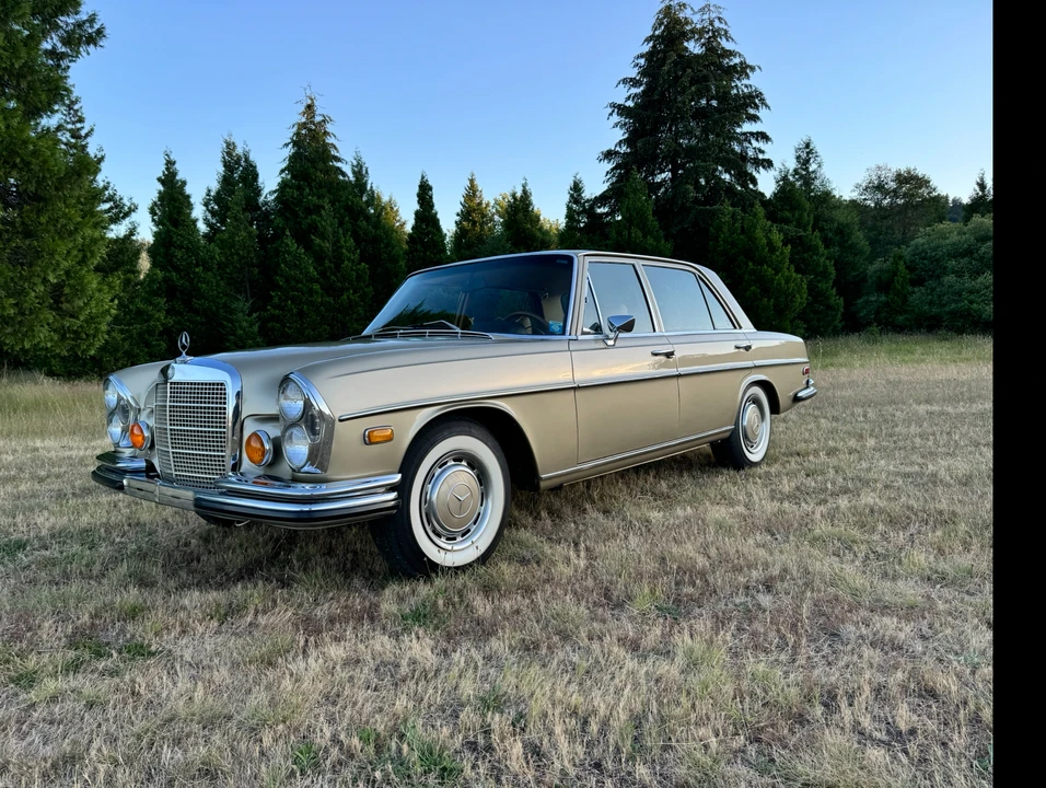 1972 Mercedes-Benz W108 & W109 - Image 3 of 31