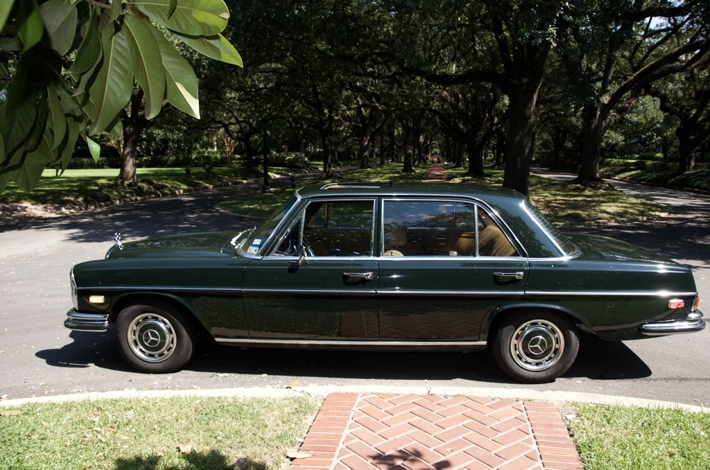 1972 Mercedes-Benz W108 & W109 - Image 2 of 31