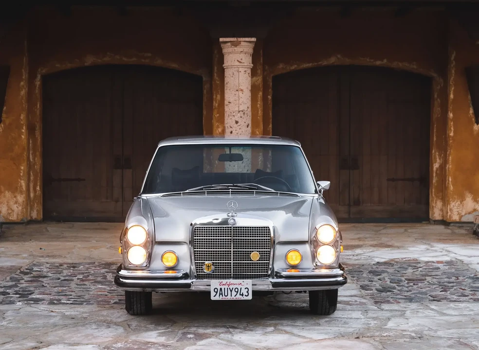 1972 Mercedes-Benz W108 & W109 - Image 3 of 6
