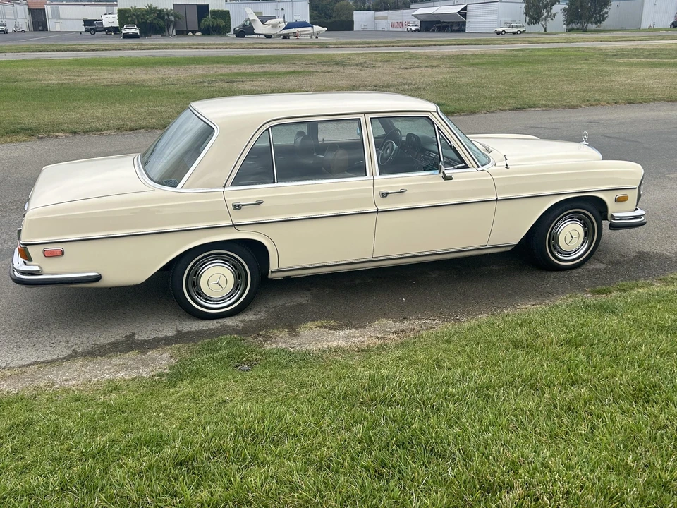 1972 Mercedes-Benz W108 & W109 - Image 11 of 31
