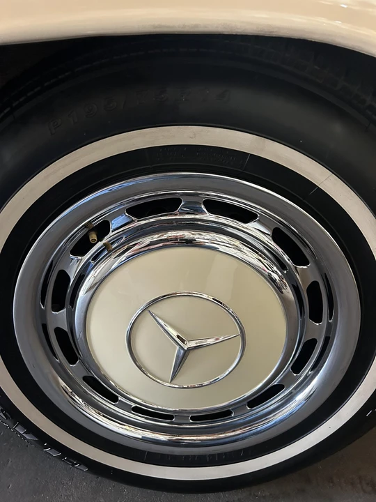 1972 Mercedes-Benz W108 & W109 - Image 28 of 31
