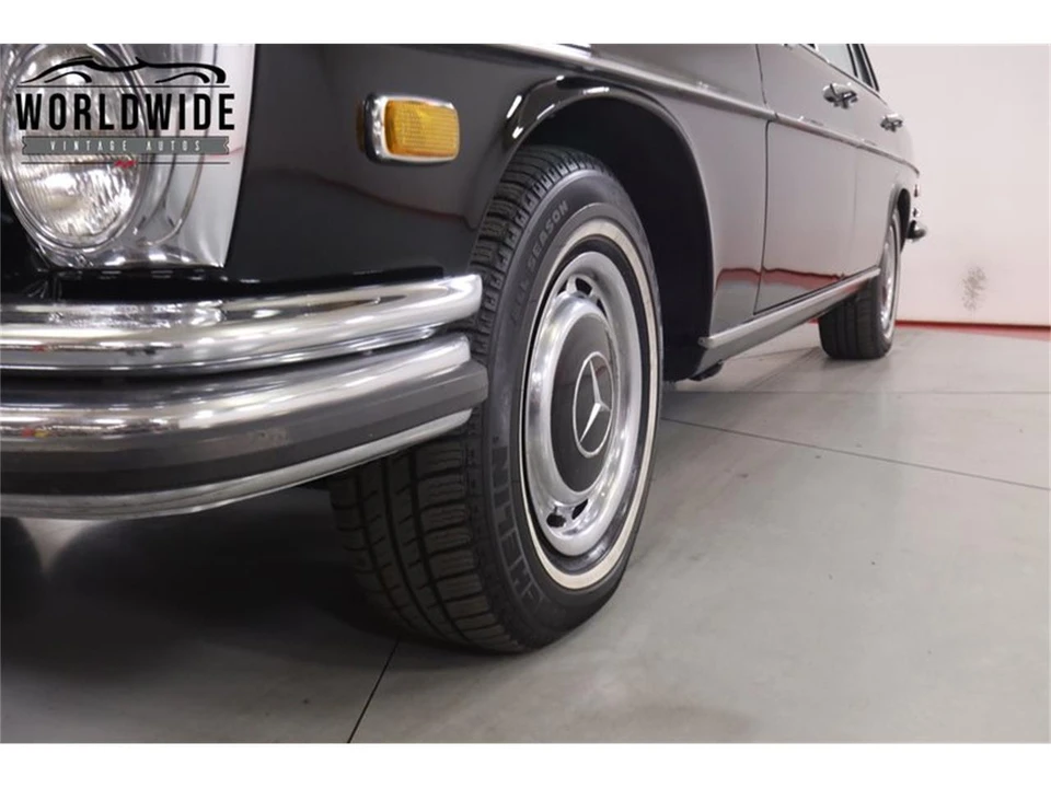 1972 Mercedes-Benz W108 & W109 - Image 11 of 31
